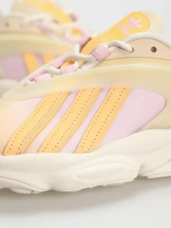 adidas Originals Oztral Schuhe Wmn