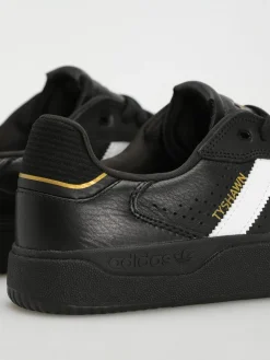 adidas Tyshawn Low Schuhe