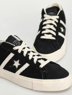 Converse One Star Academy Pro Schuhe