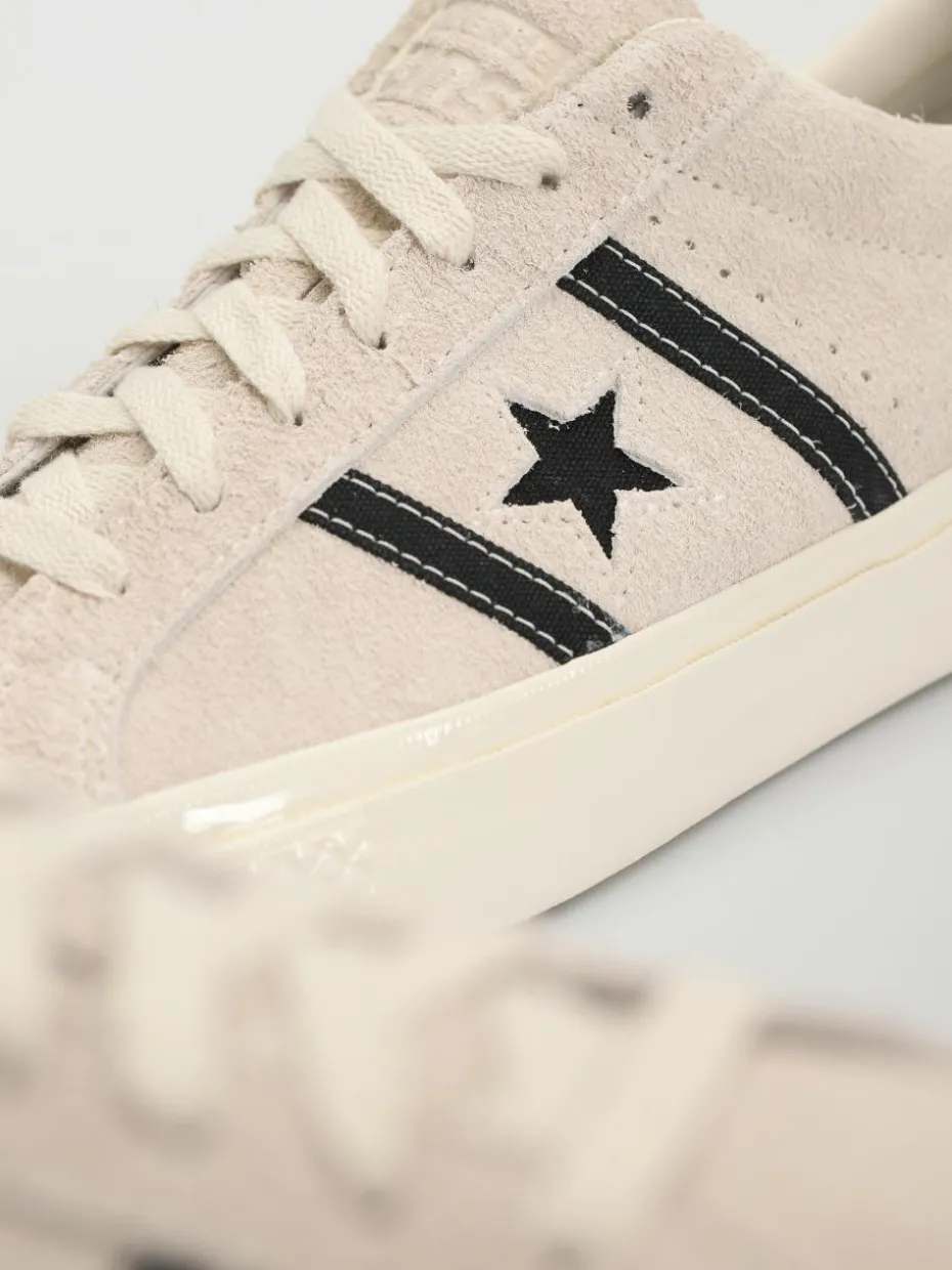 Converse One Star Academy Pro Schuhe