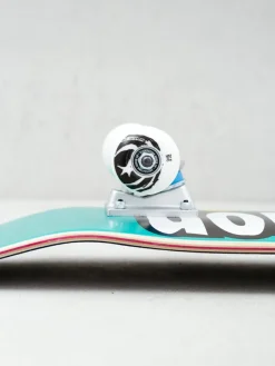 Foundation Star Skateboard