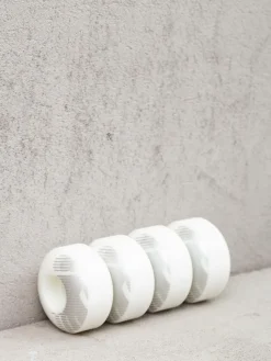 Girl Skateboard Hero Staple Rollen