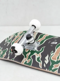 Globe G1 Full On Skateboard