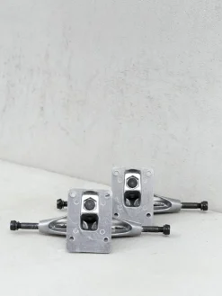 Globe Slant Standard Achsen