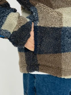 Kavu Jacke McCord Creek