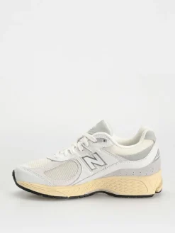 New Balance Schuhe 2002