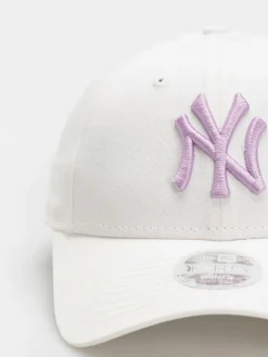 New Era Cap League Essential 9Forty New York Yankees Wmn