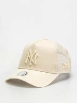 New Era Cap League Essential Trucker New York Yankees Wmn