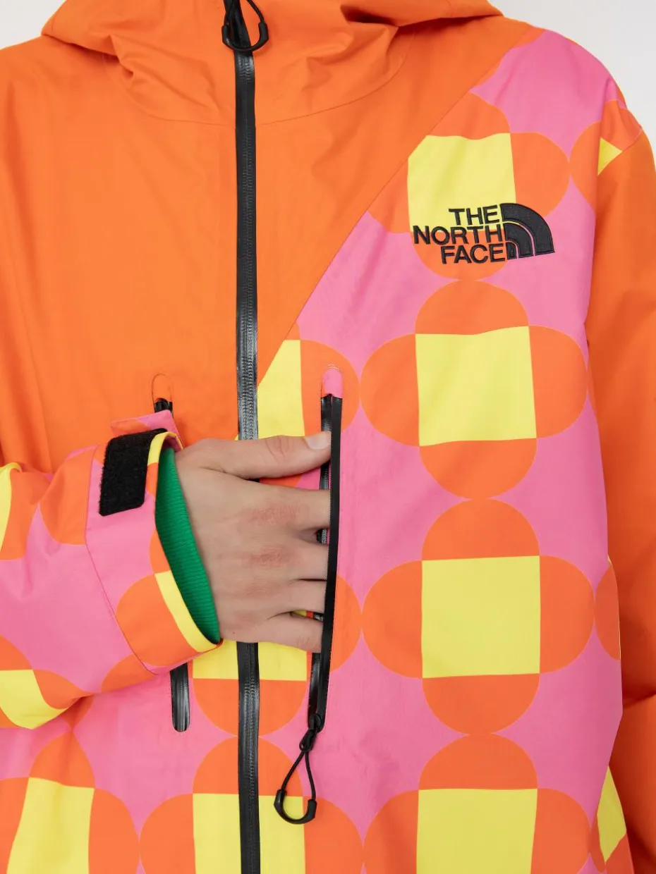 The North Face X Yinka Ilori 2L Rainshell Jacke